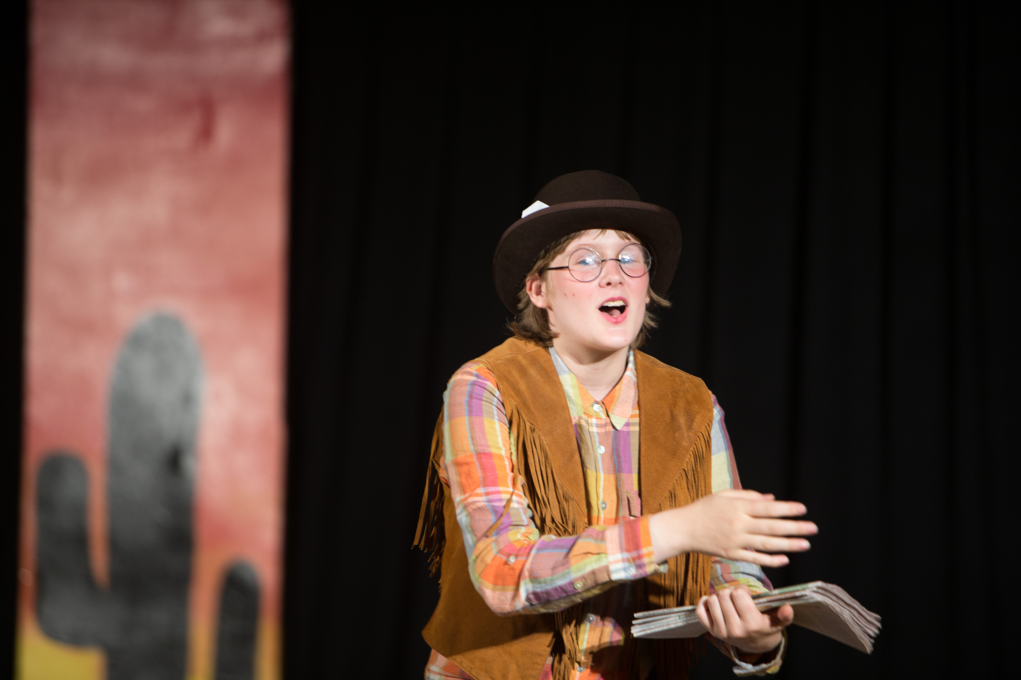 Canon Canon EOS-1D X EF70-200mm f/2.8L IS USM 200 mm 1/200 sec at f / 2.8 ISO 1000