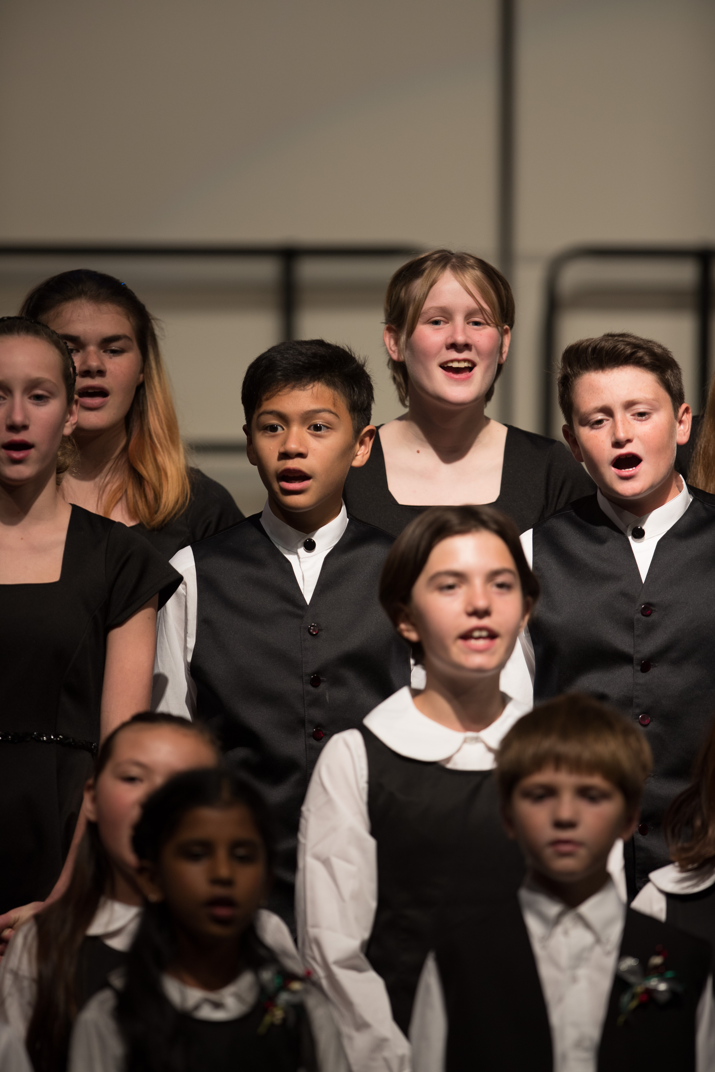 Canon Canon EOS-1D X Mark II EF300mm f/2.8L IS USM 300 mm 1/320 sec at f / 2.8 ISO 400