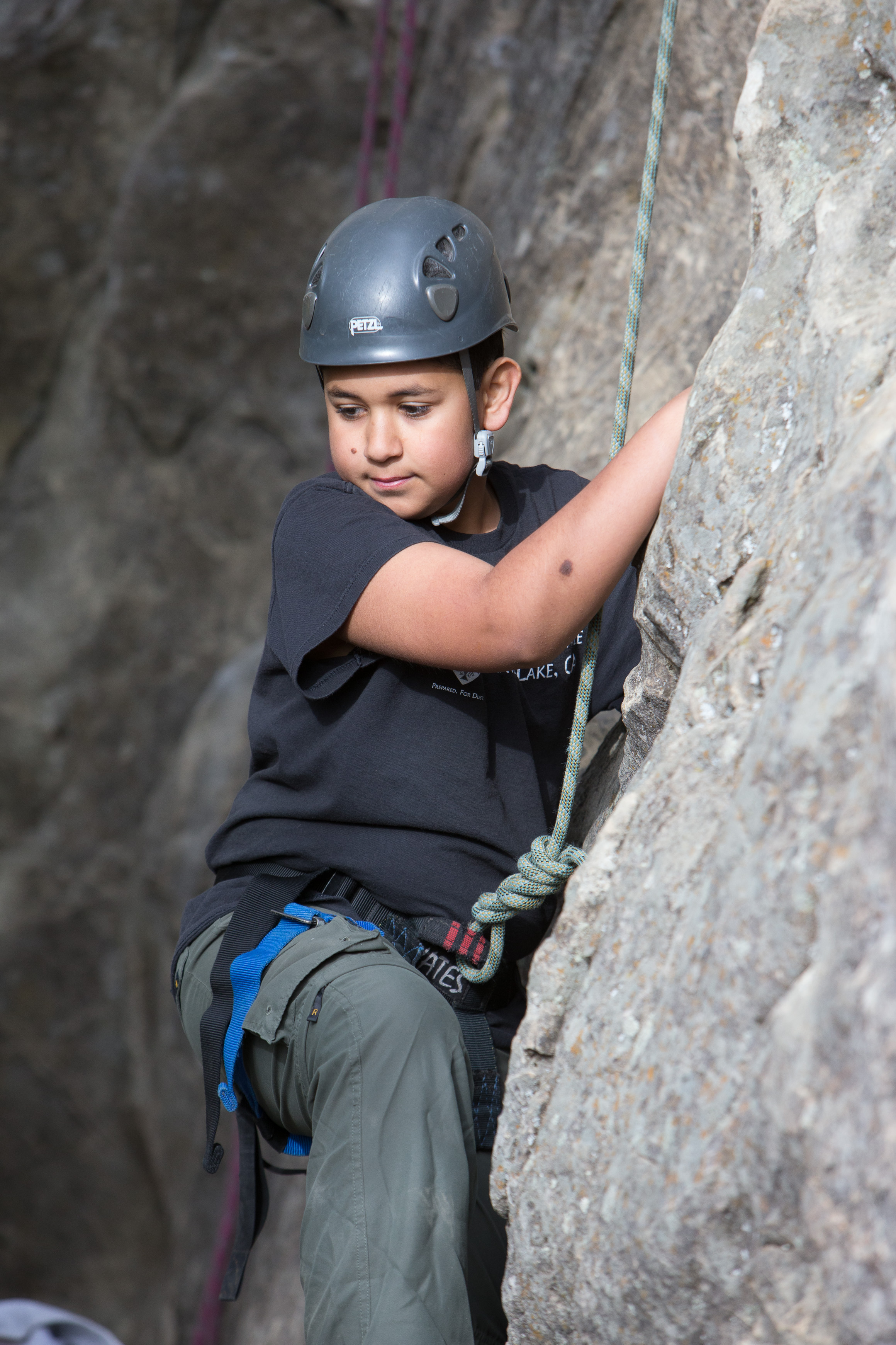 Canon Canon EOS-1D X EF70-200mm f/2.8L IS USM 200 mm 1/640 sec at f / 5.0 ISO 800