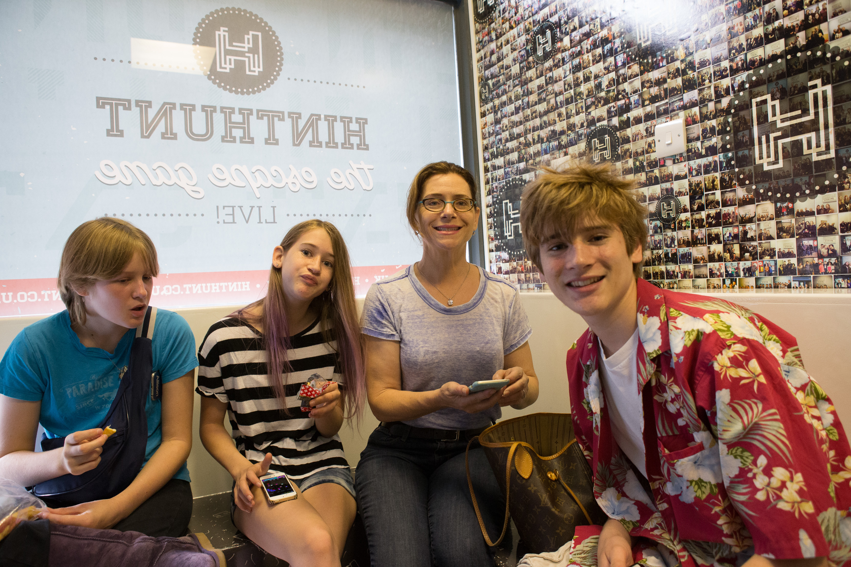 Canon Canon EOS-1D X EF24-70mm f/2.8L USM 70 mm 1/125 sec at f / 5.6 ISO 5000