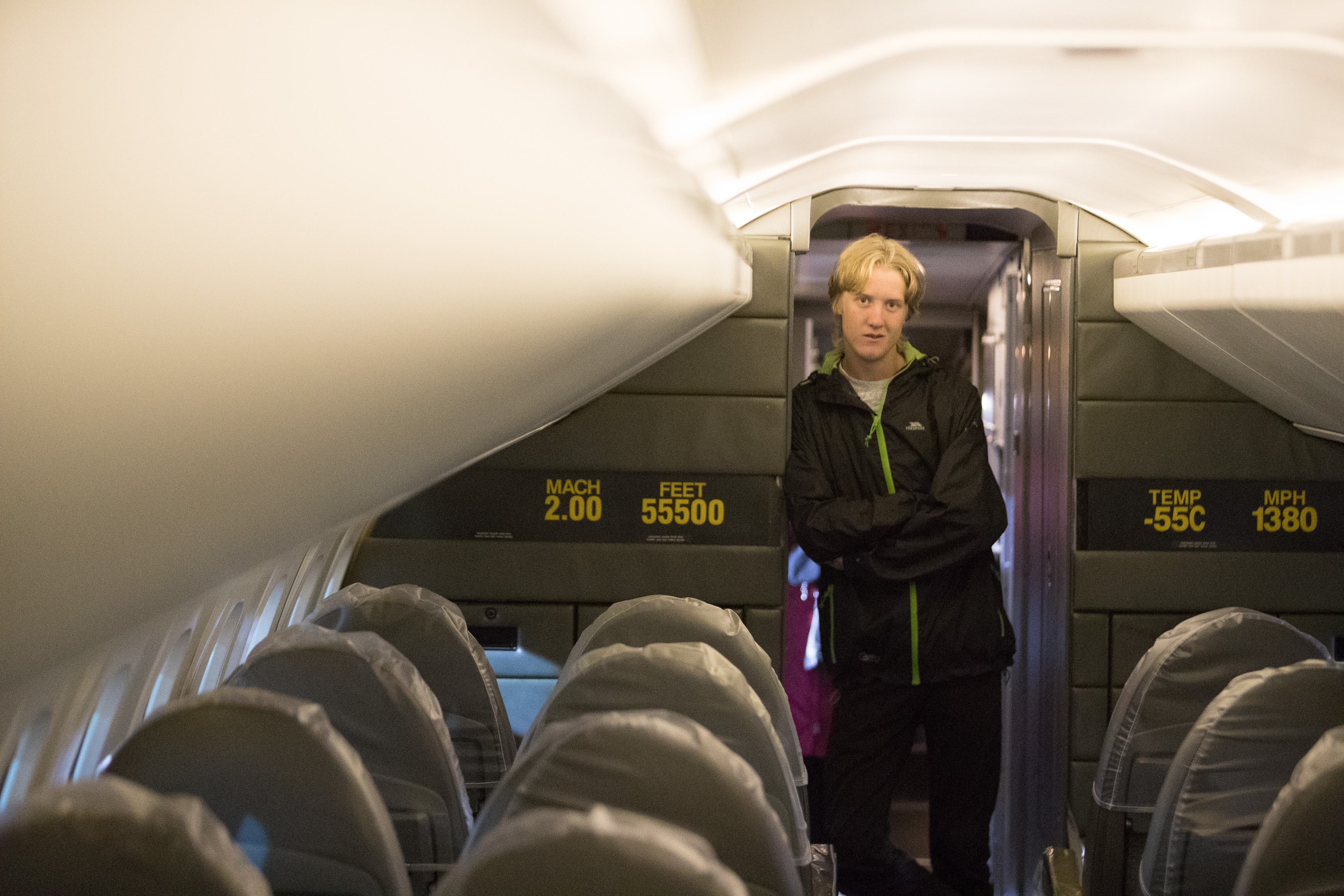 Canon Canon EOS-1D X Mark II EF70-200mm f/2.8L IS USM 95 mm 1/100 sec at f / 2.8 ISO 12800