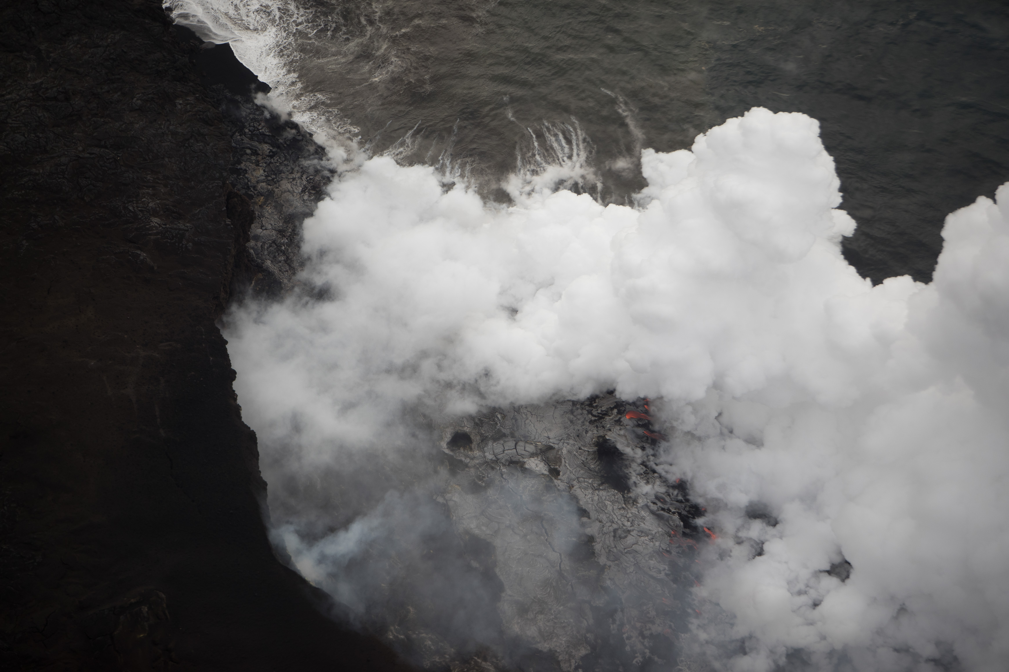 Canon Canon EOS-1D X Mark II EF70-200mm f/2.8L IS USM 145 mm 1/1600 sec at f / 2.8 ISO 250