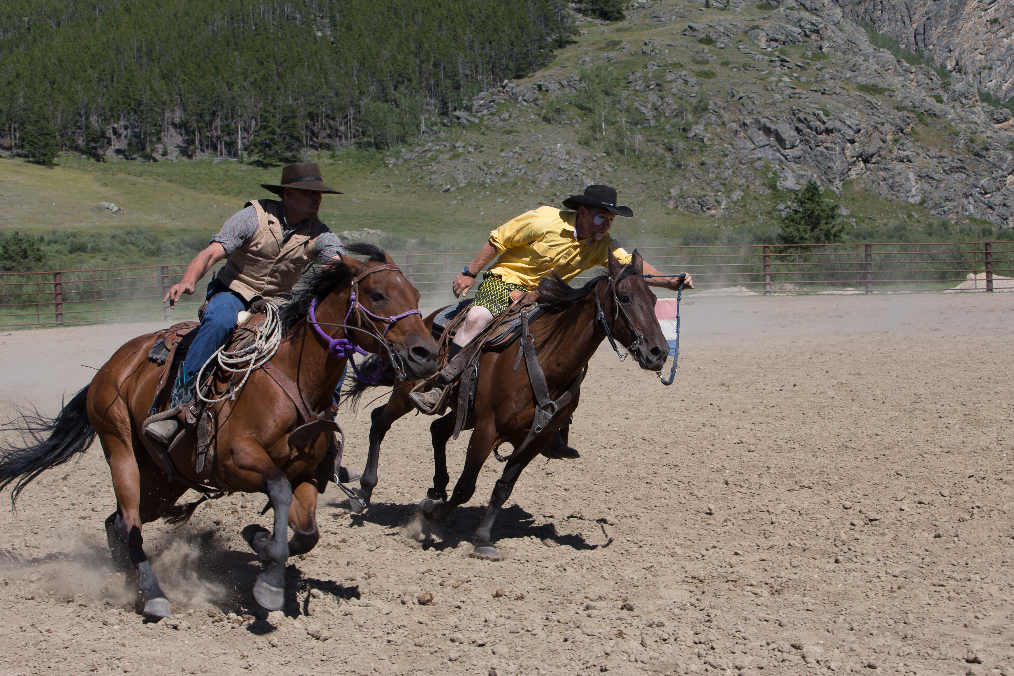 Canon Canon EOS-1D X EF70-200mm f/2.8L IS USM 70 mm 1/800 sec at f / 10 ISO 400