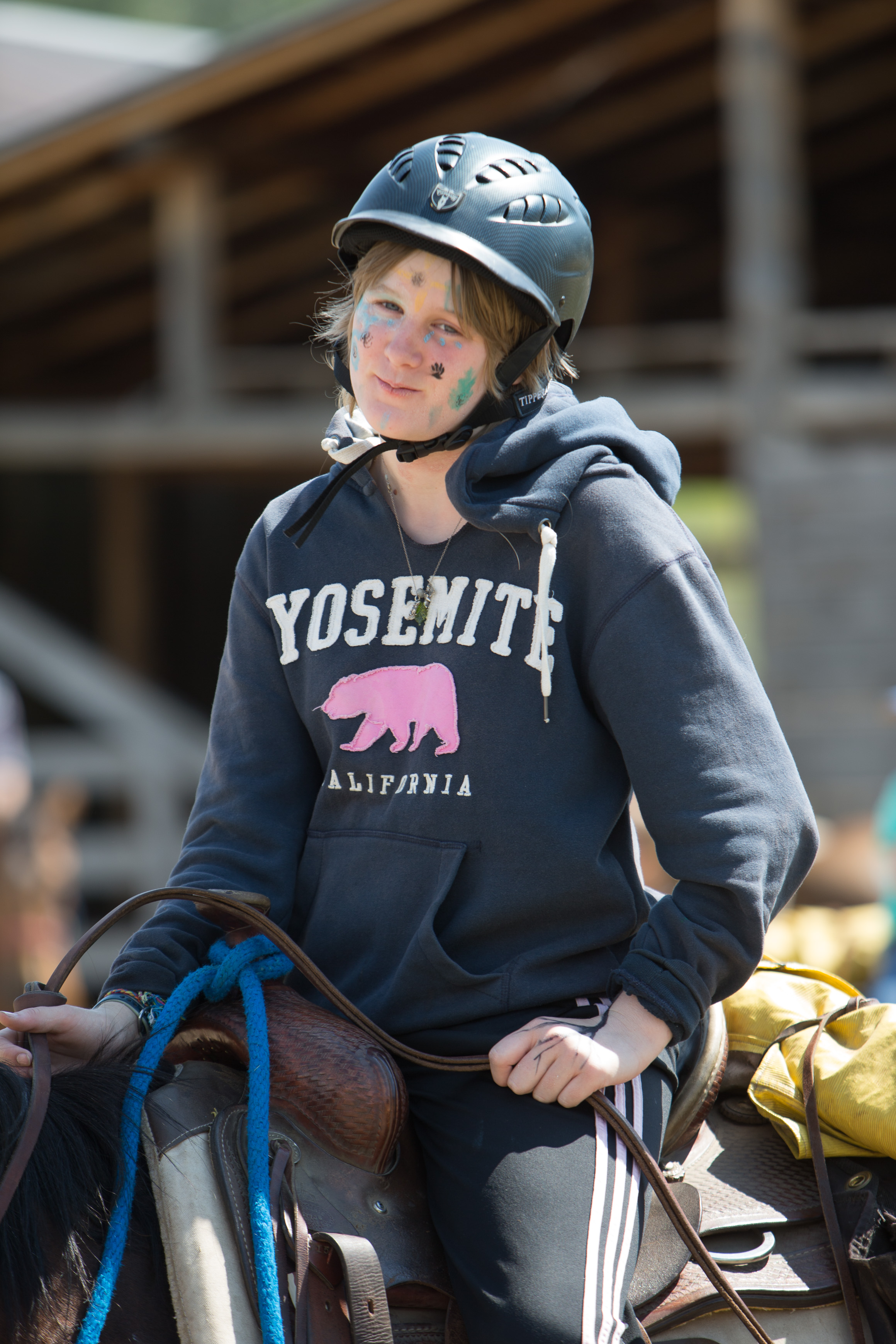 Canon Canon EOS-1D X EF70-200mm f/2.8L IS USM 200 mm 1/320 sec at f / 3.5 ISO 100