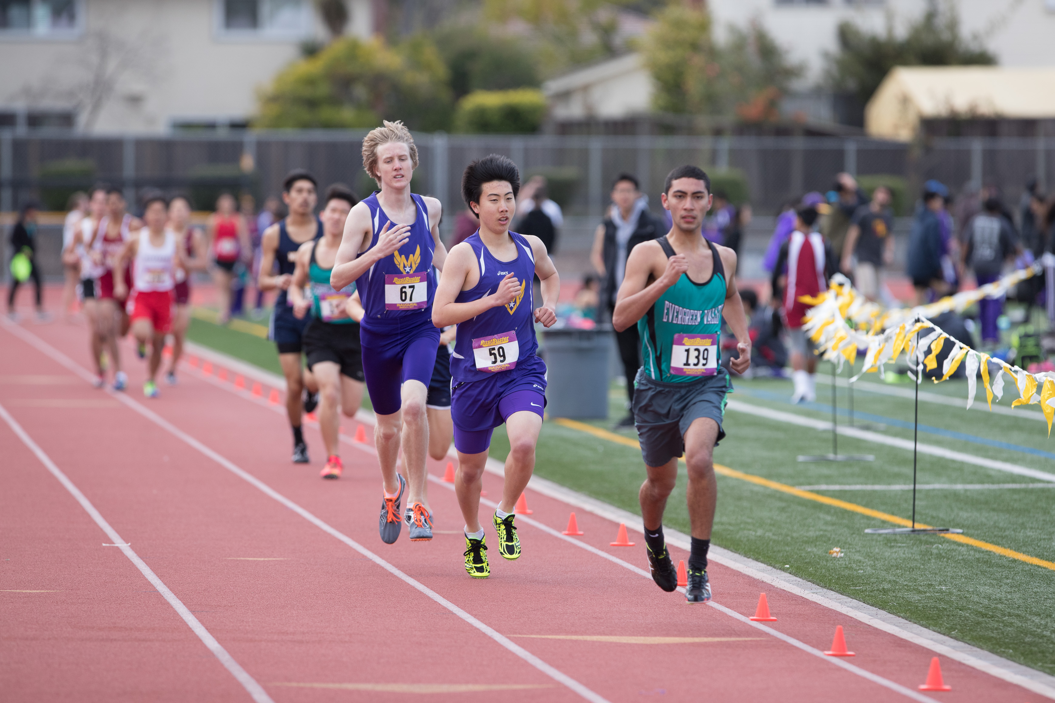 Canon Canon EOS-1D X Mark II EF300mm f/2.8L IS USM 300 mm 1/2000 sec at f / 4.0 ISO 500