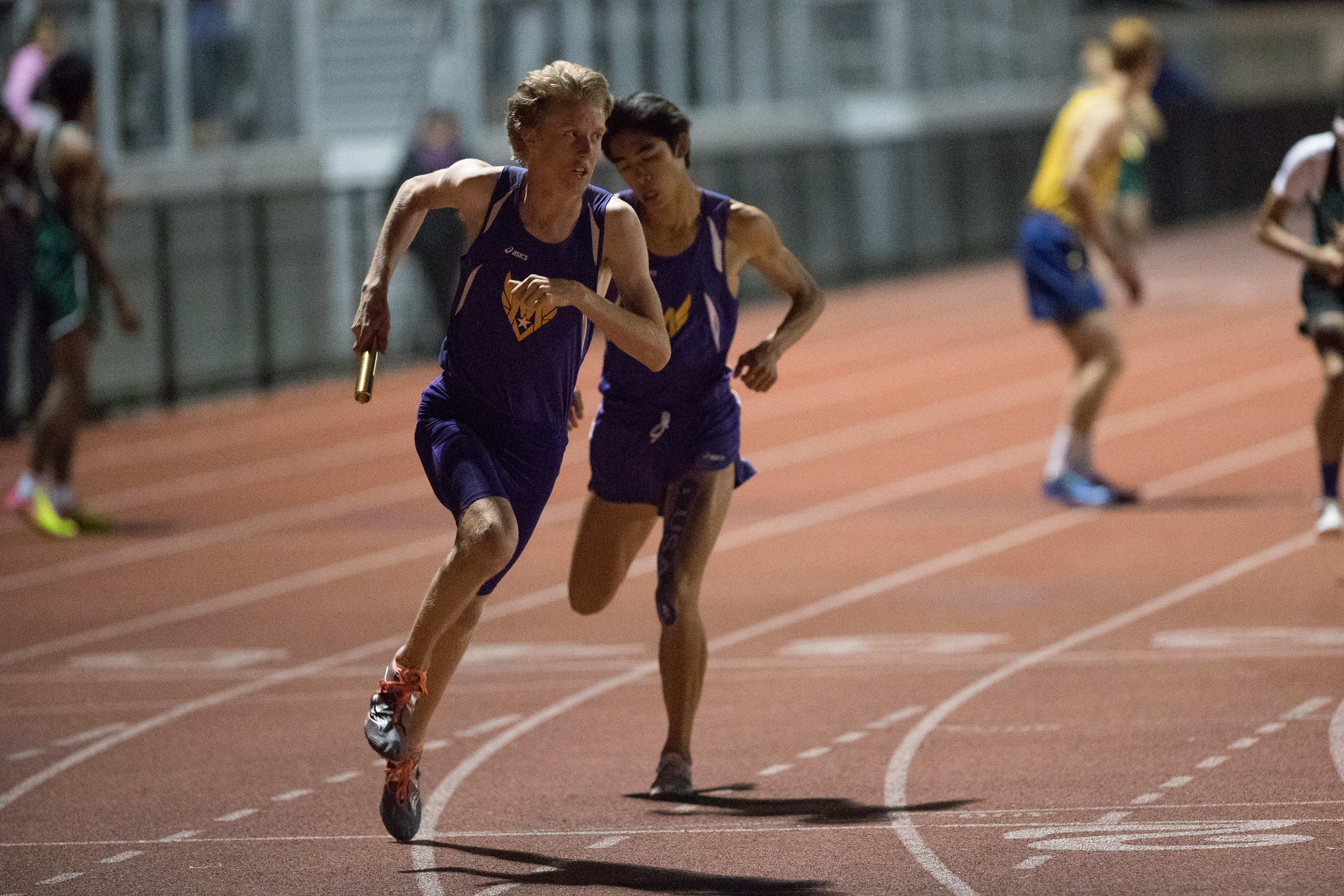 Canon Canon EOS-1D X Mark II EF300mm f/2.8L IS USM 300 mm 1/800 sec at f / 2.8 ISO 25600