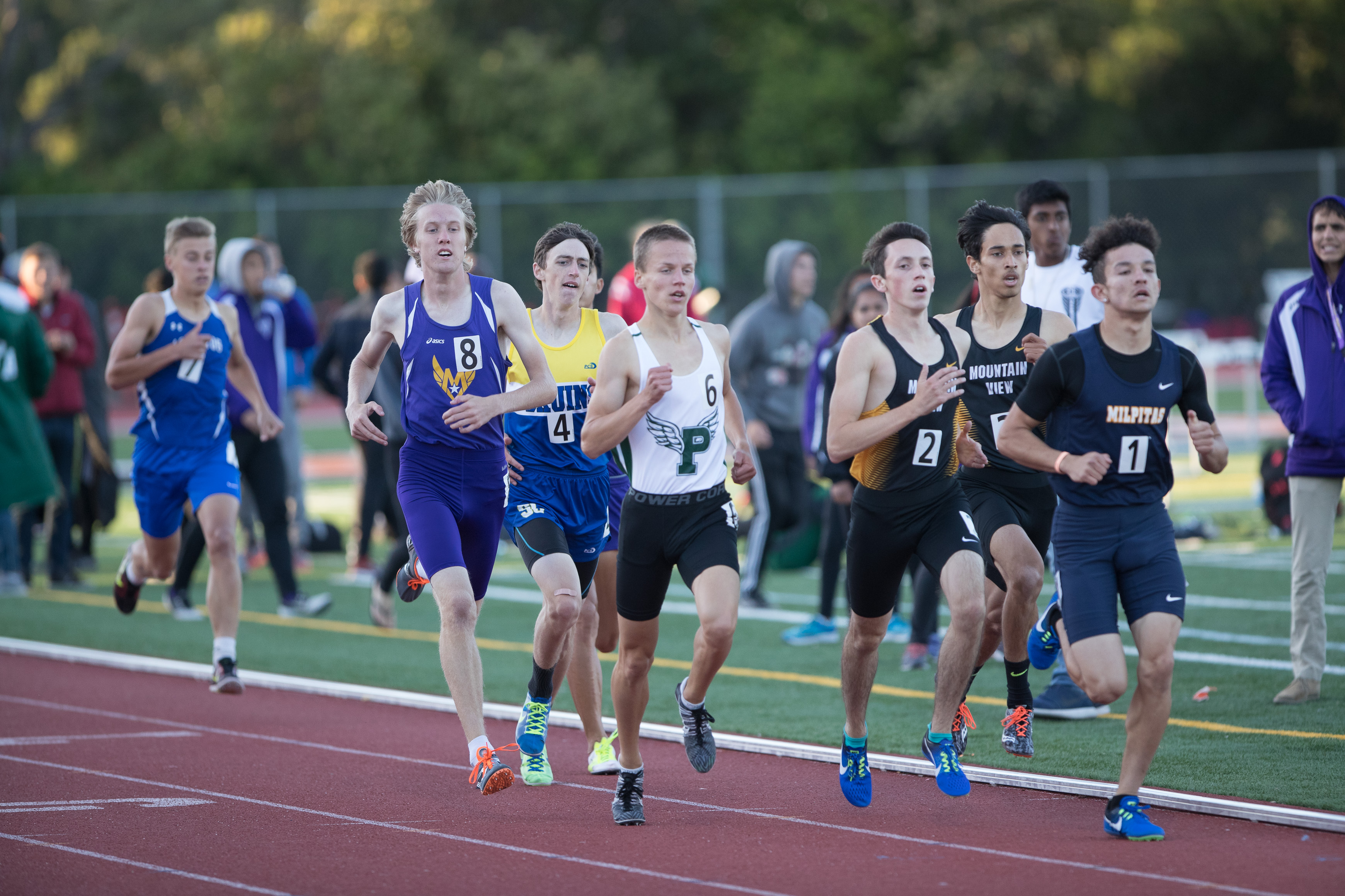 Canon Canon EOS-1D X Mark II EF300mm f/2.8L IS USM 300 mm 1/1000 sec at f / 2.8 ISO 1000